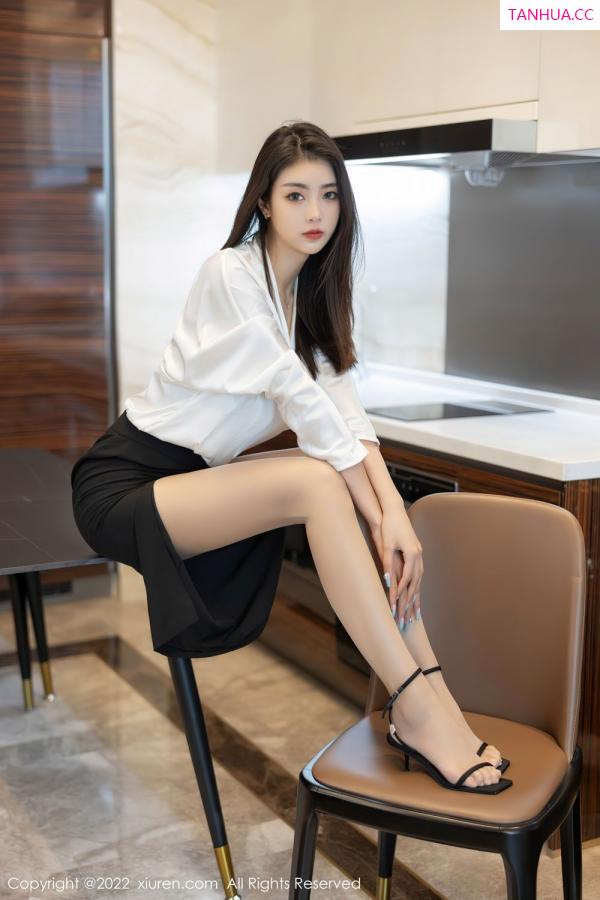 可乐Vicky  [XiuRen]高清写真图 2022.04.14 No.4869 可樂Vicky第36张图片